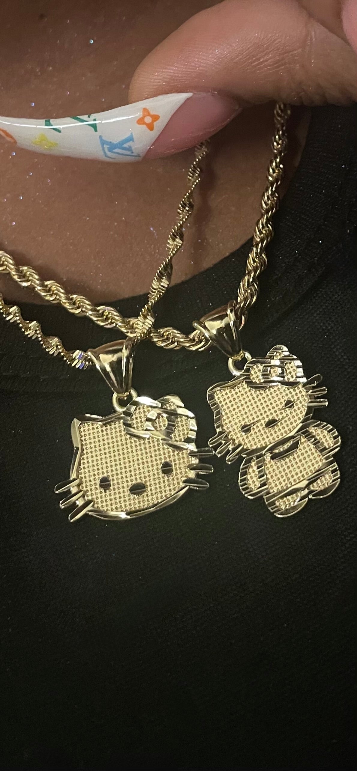 HK Full Body Necklace