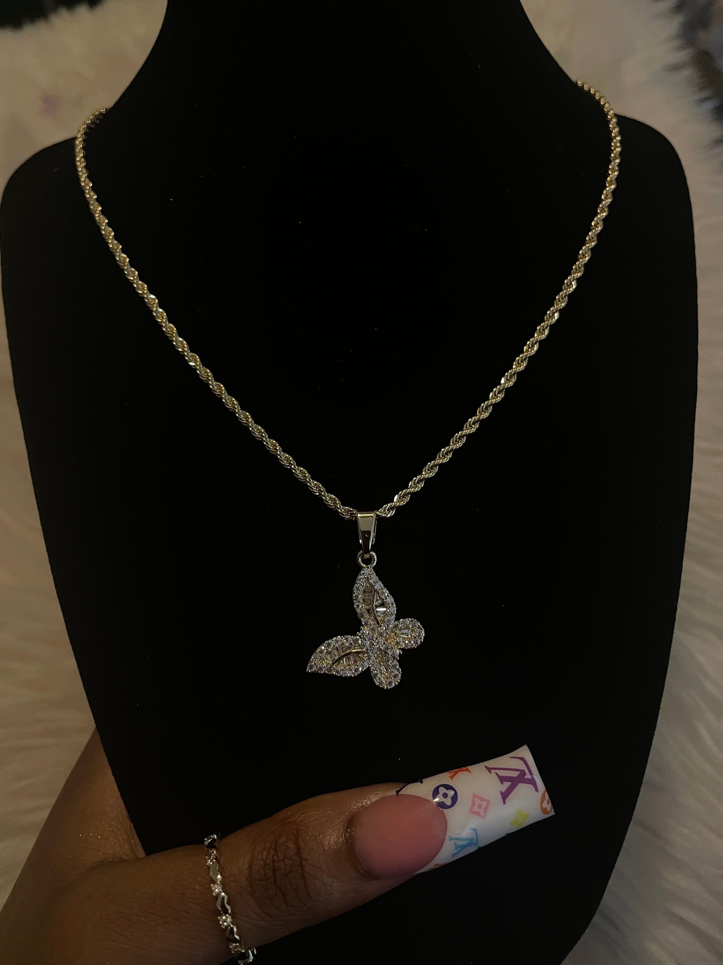 Dainty Butterfly Necklace