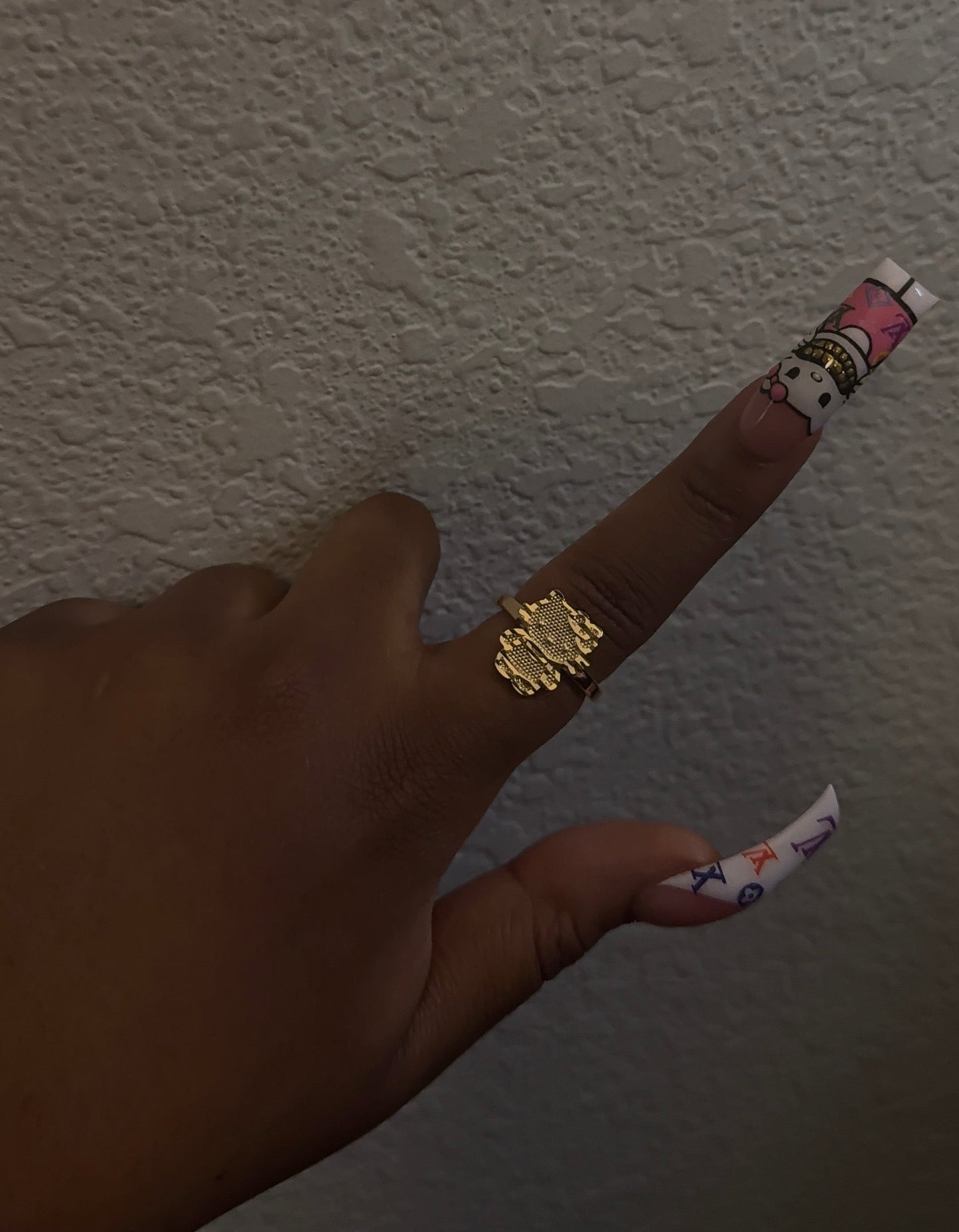 Small HK Ring