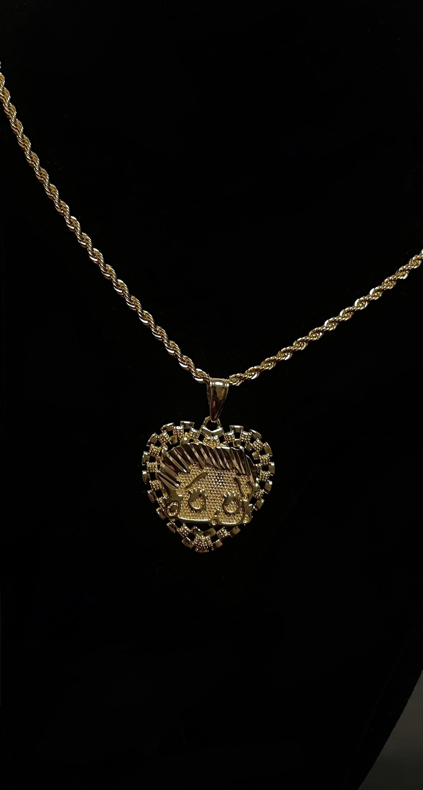 Rollie Heart BB Necklace