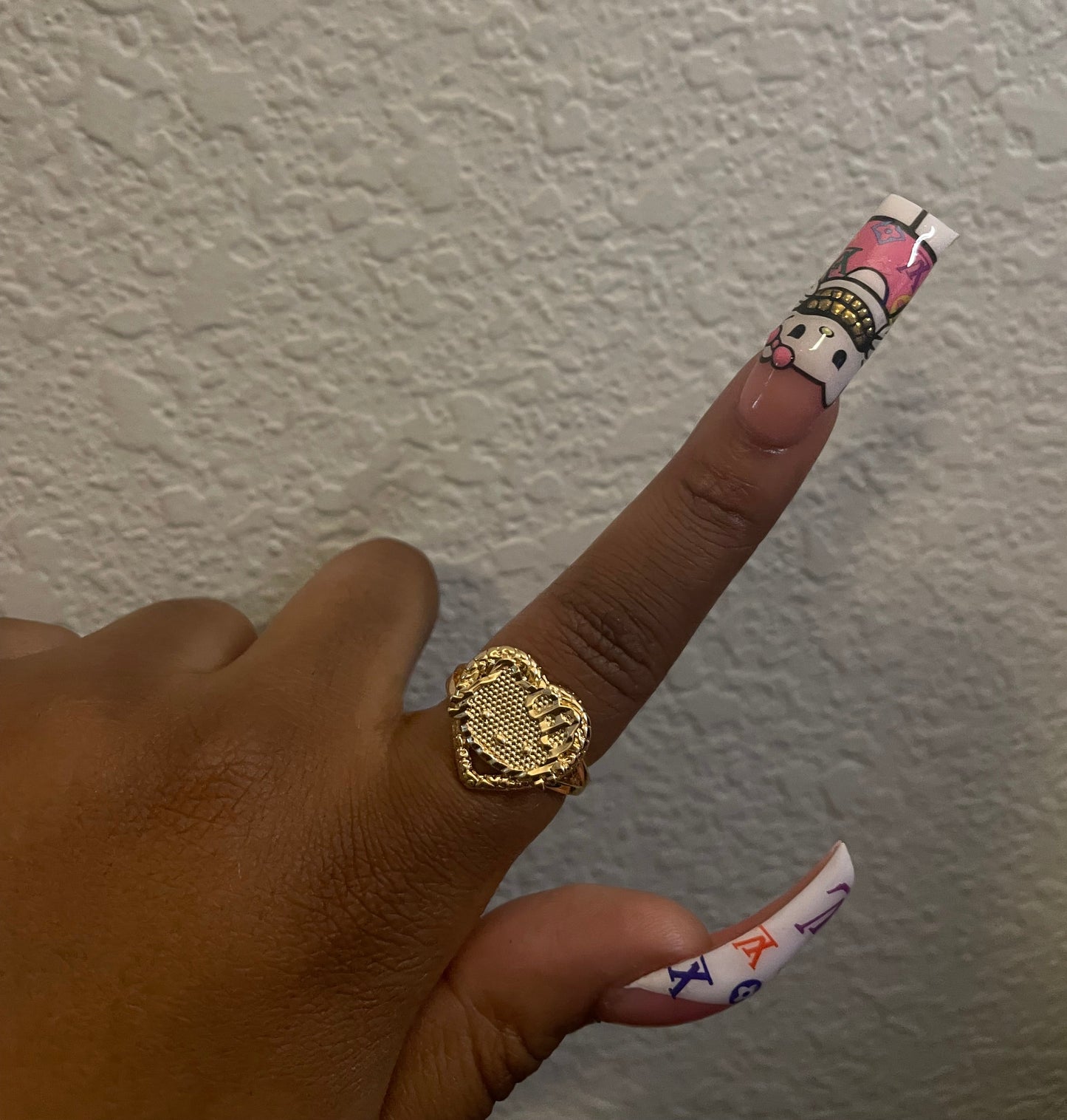 HK heart Ring
