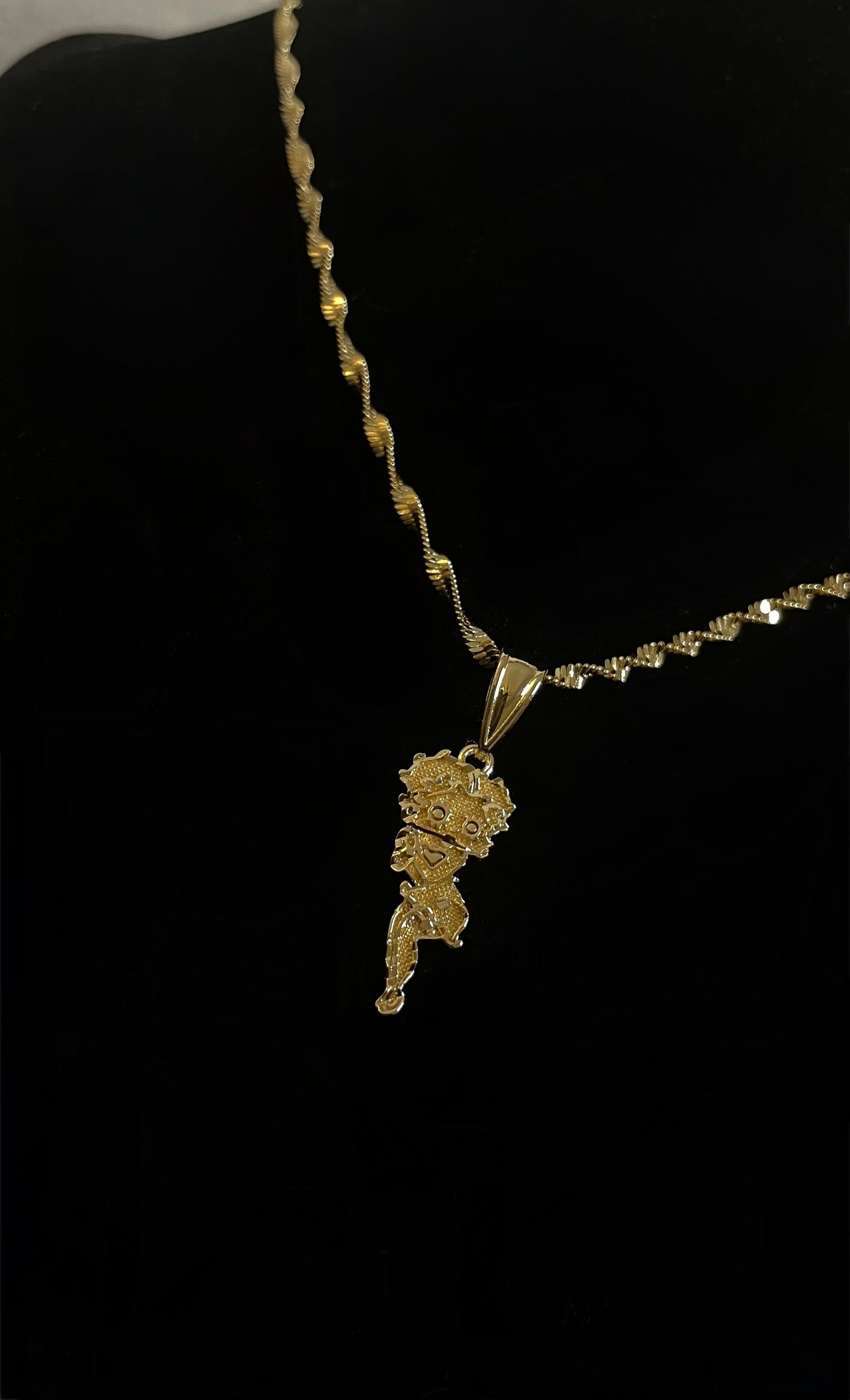 Dainty BB Necklace