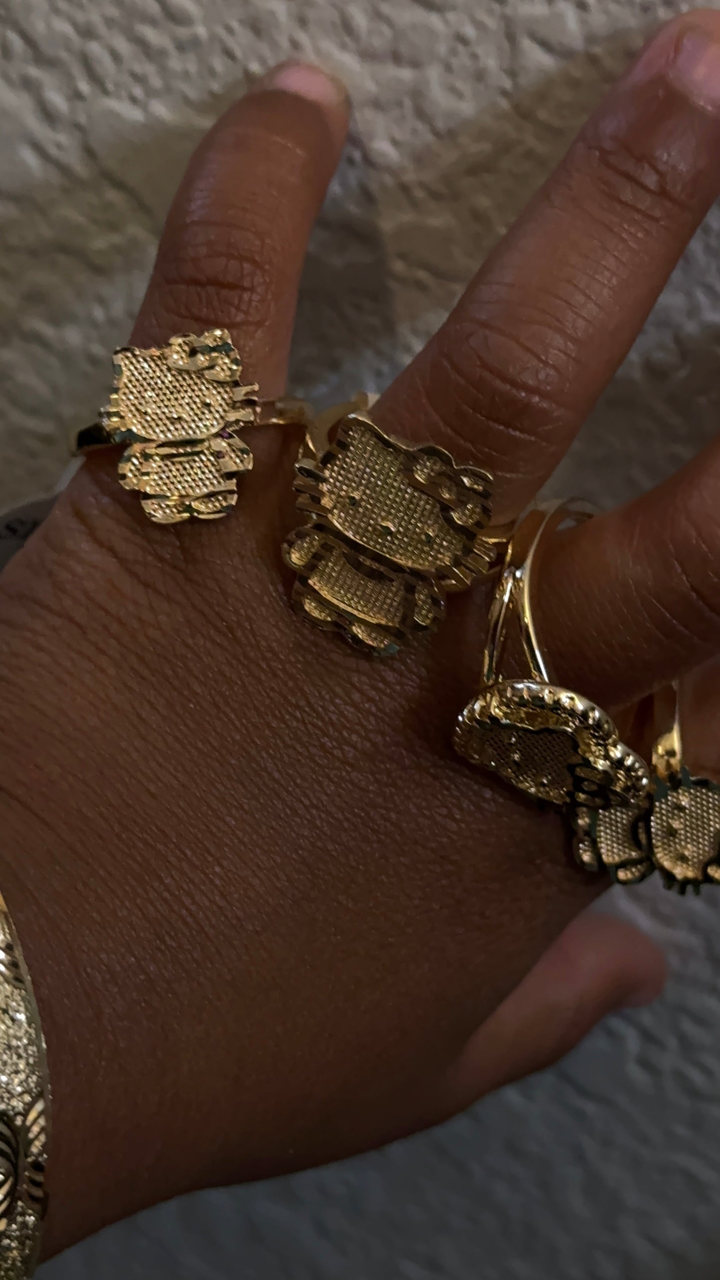 HK Face Ring W Rollie Band