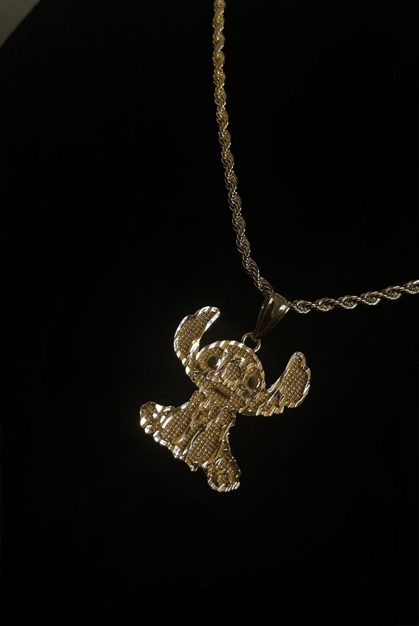 Island Alien Necklace