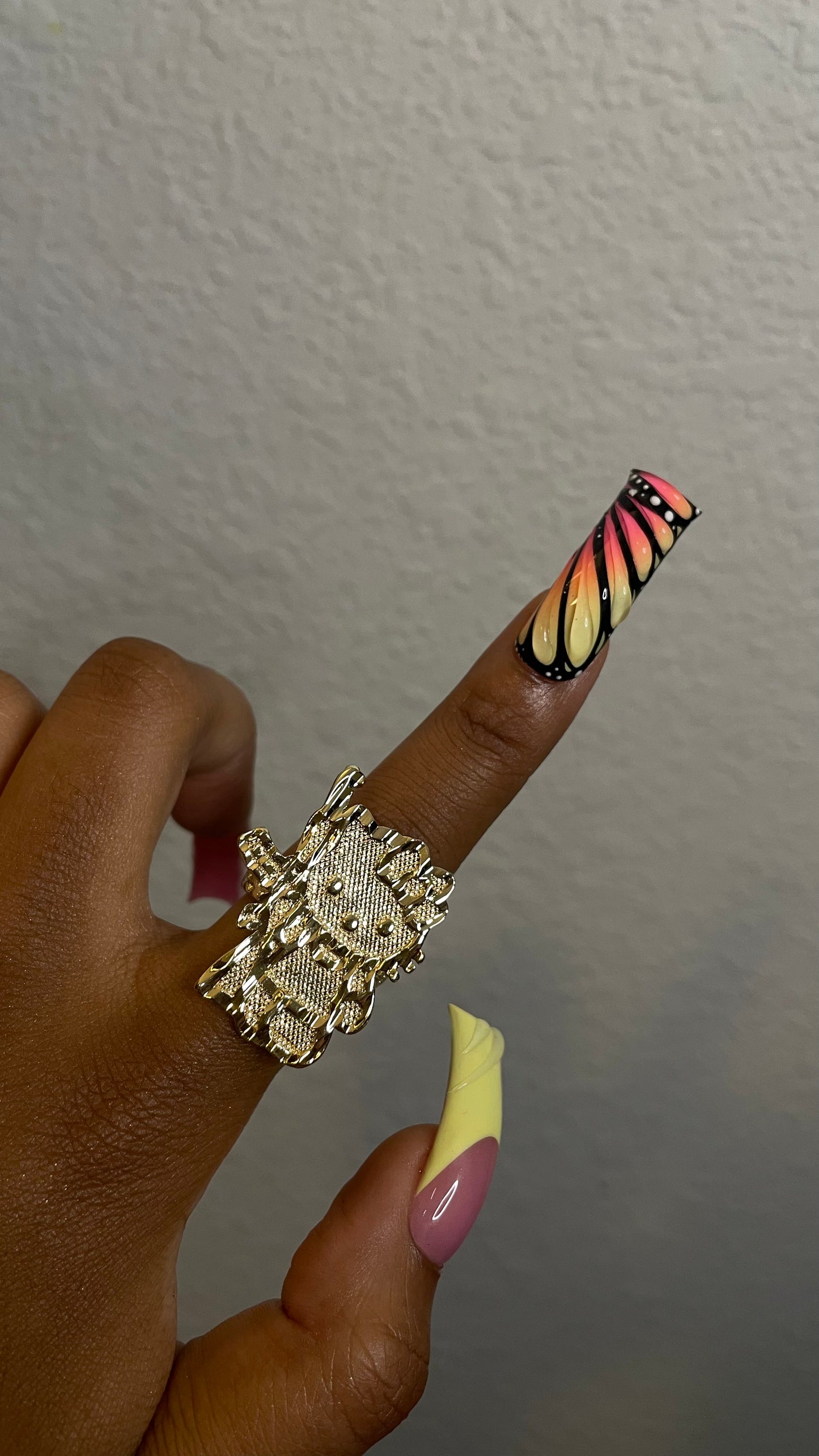 Gangsta HK Ring
