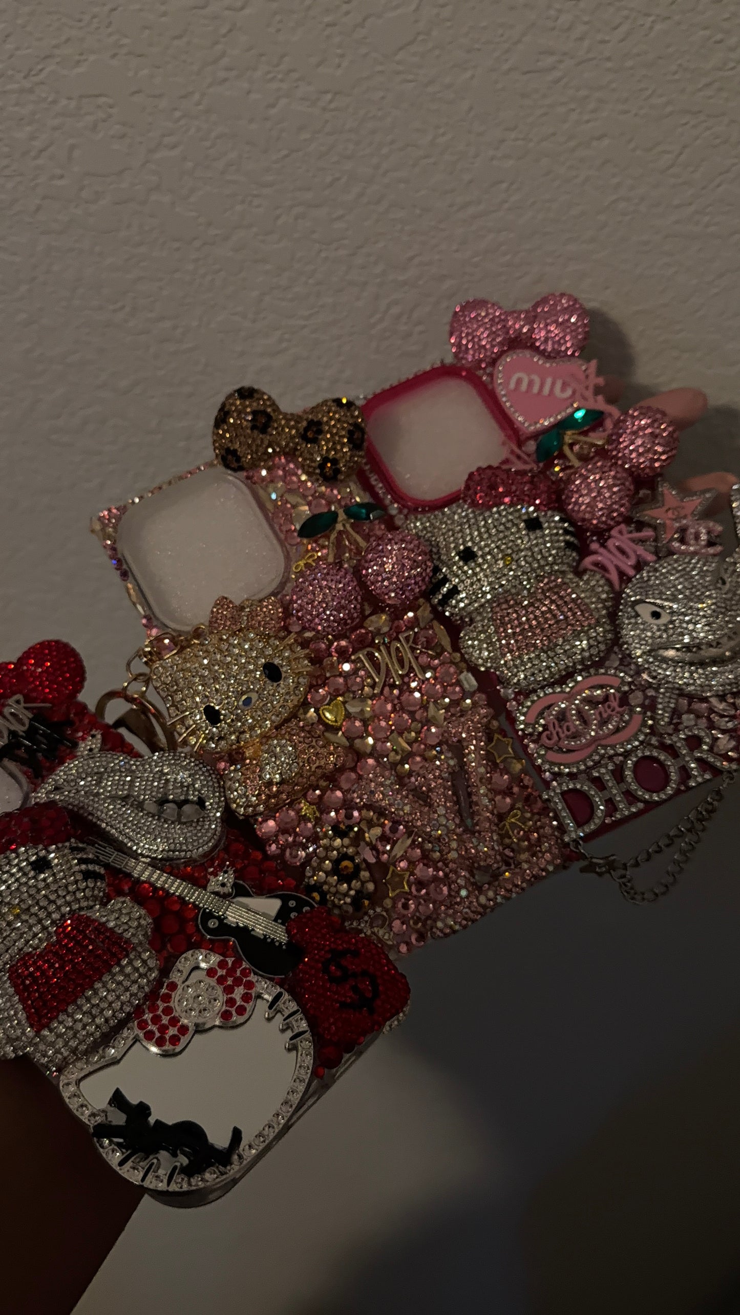 Freestyle Junk Phone Case🎀✨